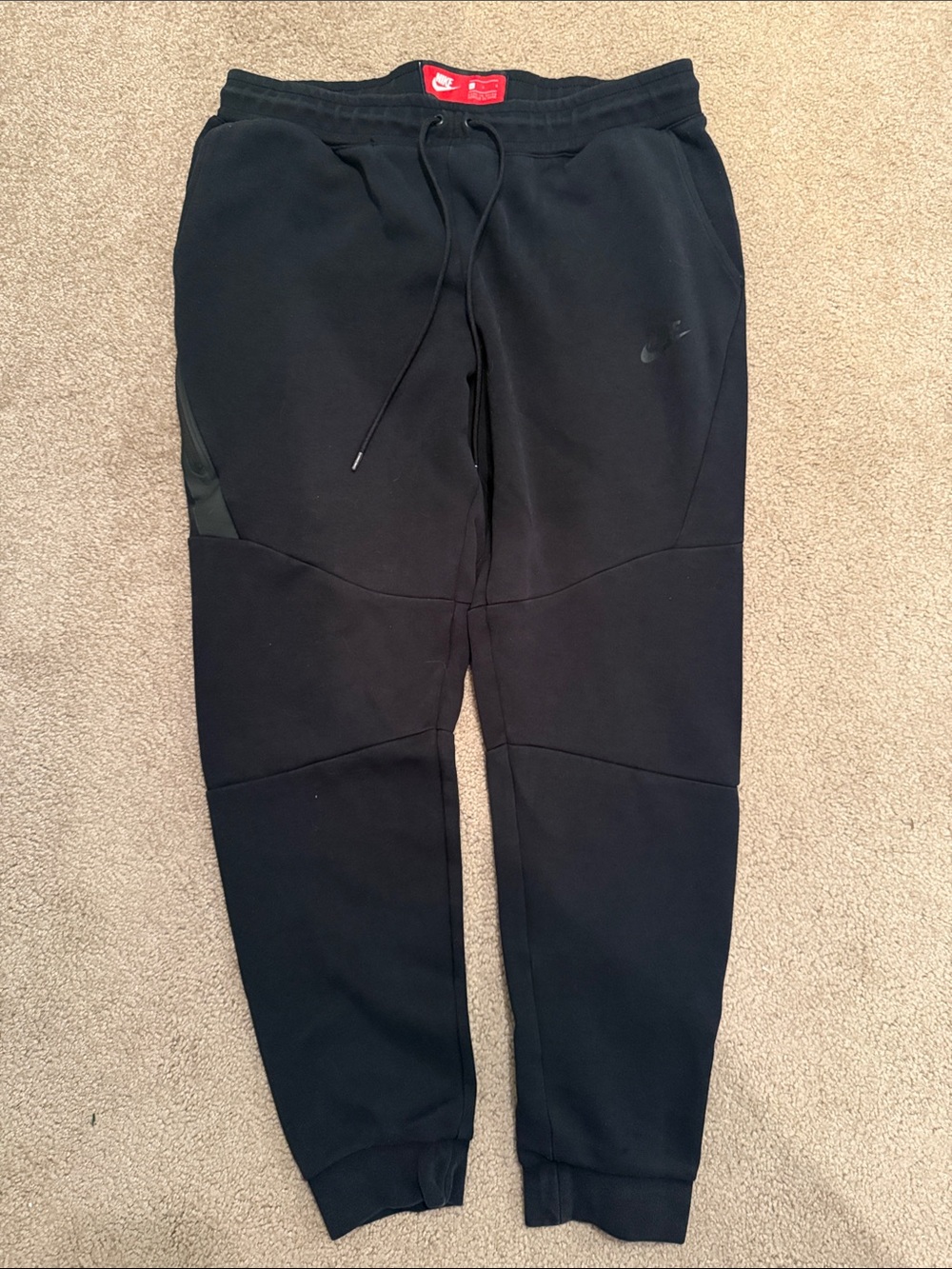 Nike Men’s Tech Fleece Sweatpants Black